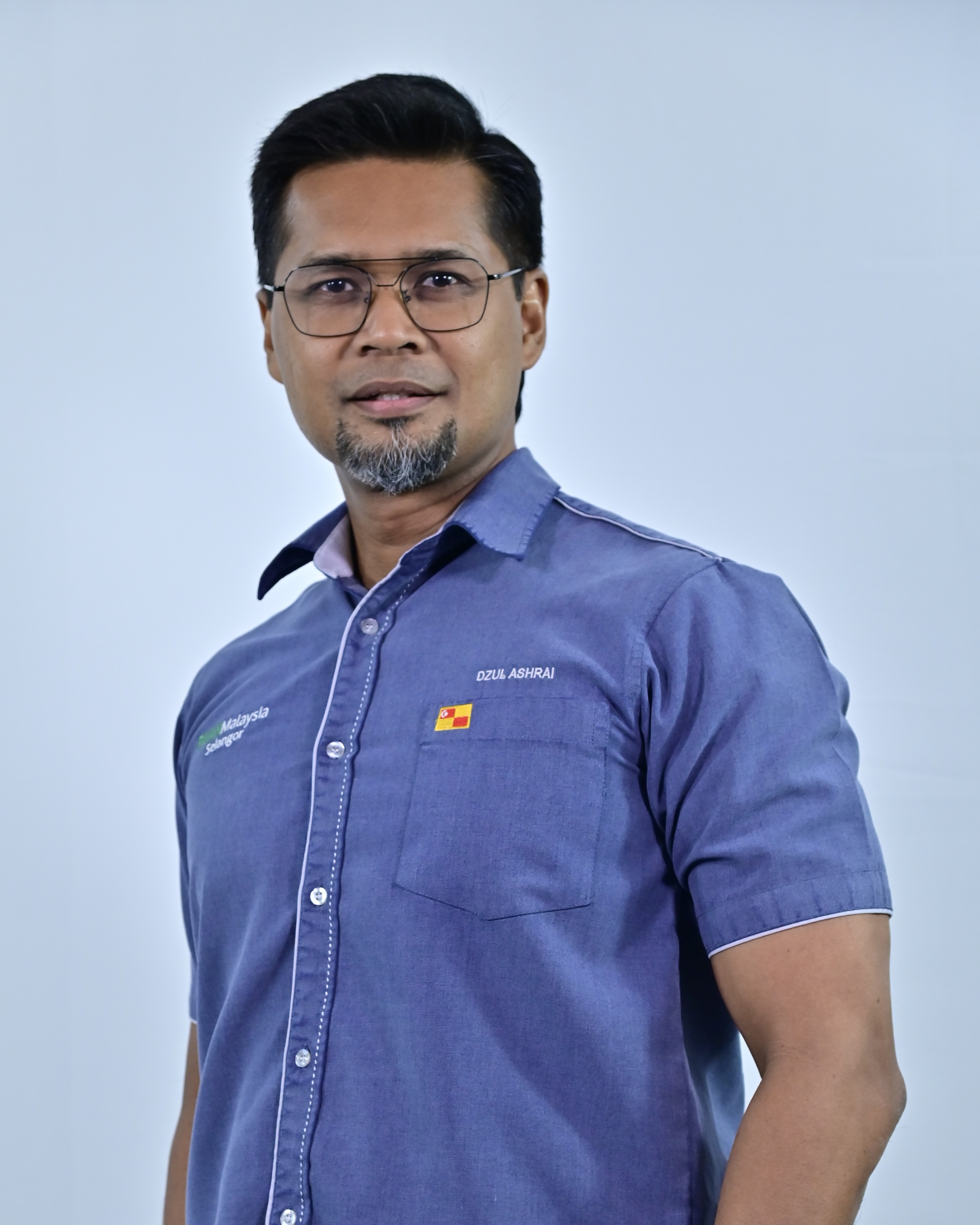 Staff Photo DZUL ASHRAI BIN ABU BAKAR