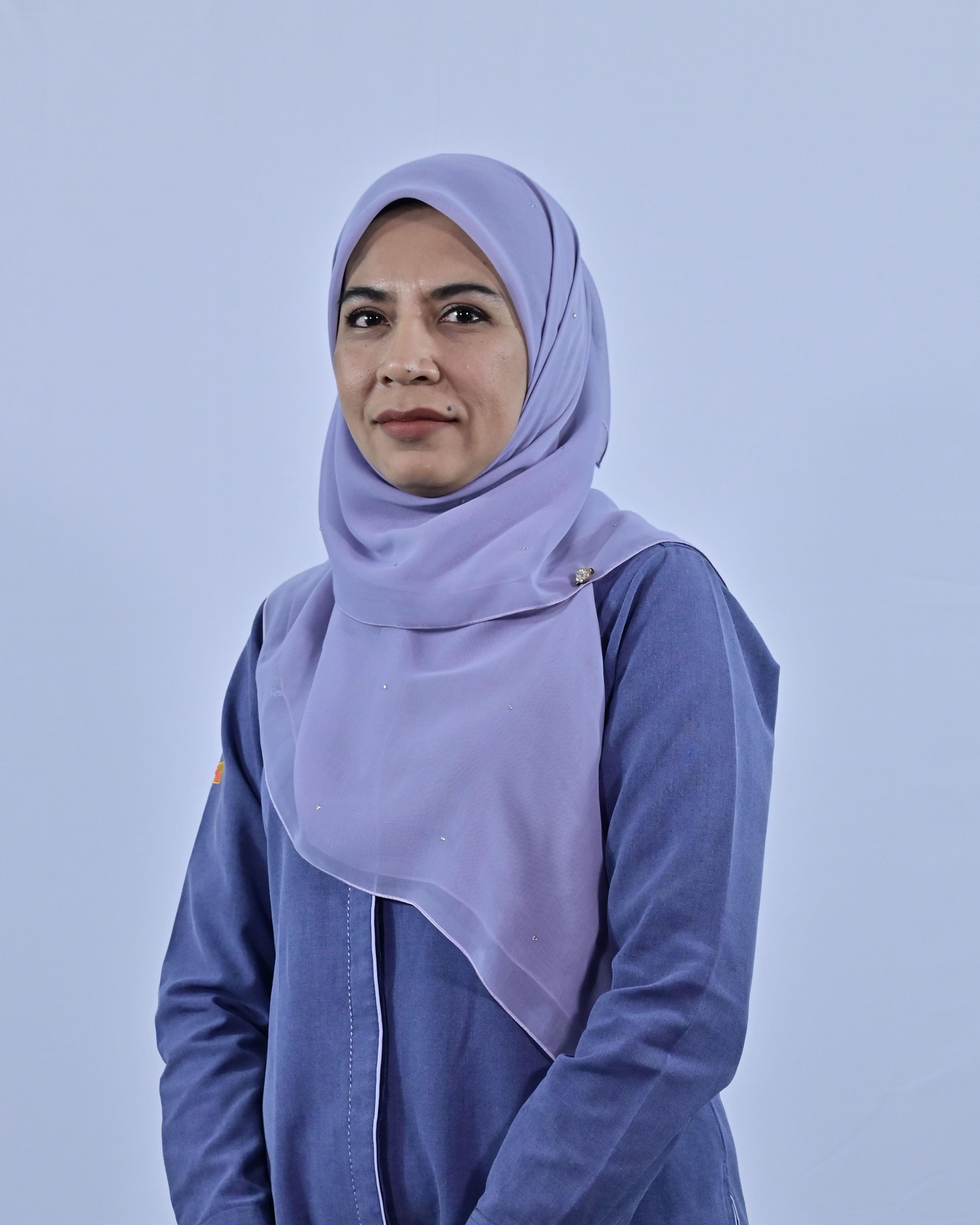Staff Photo TPr SALINA BINTI ALANG ABDUL RAHMAN